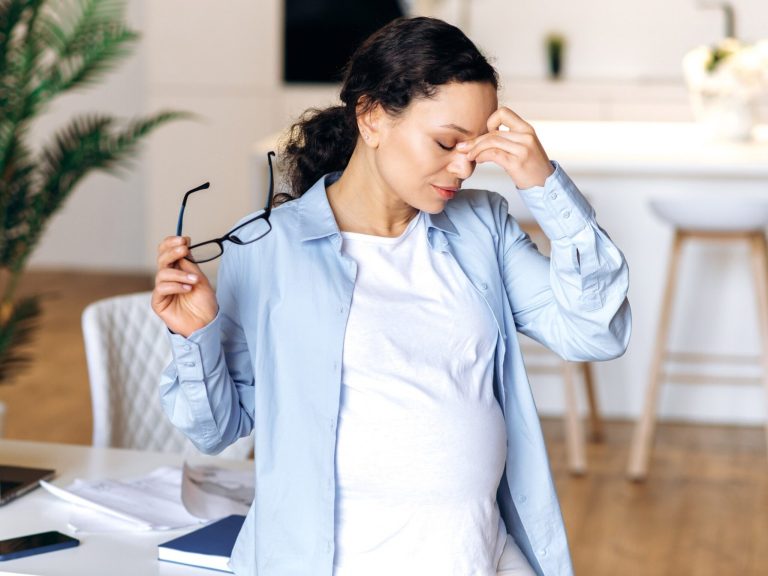 Are you planning a pregnancy?  Go to the eye doctor.  How to take care of your eyesight during pregnancy?