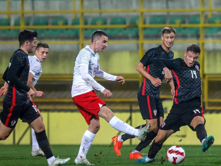 Mateusz Musiałowski found himself at a turning point.  Clubs from Poland want him, but there is one catch