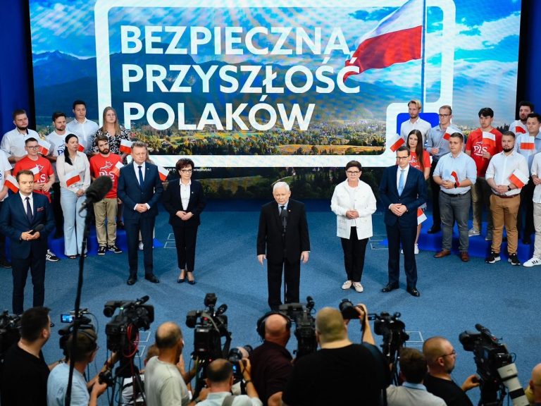 PiS presented the election slogan.  It was announced by Jarosław Kaczyński