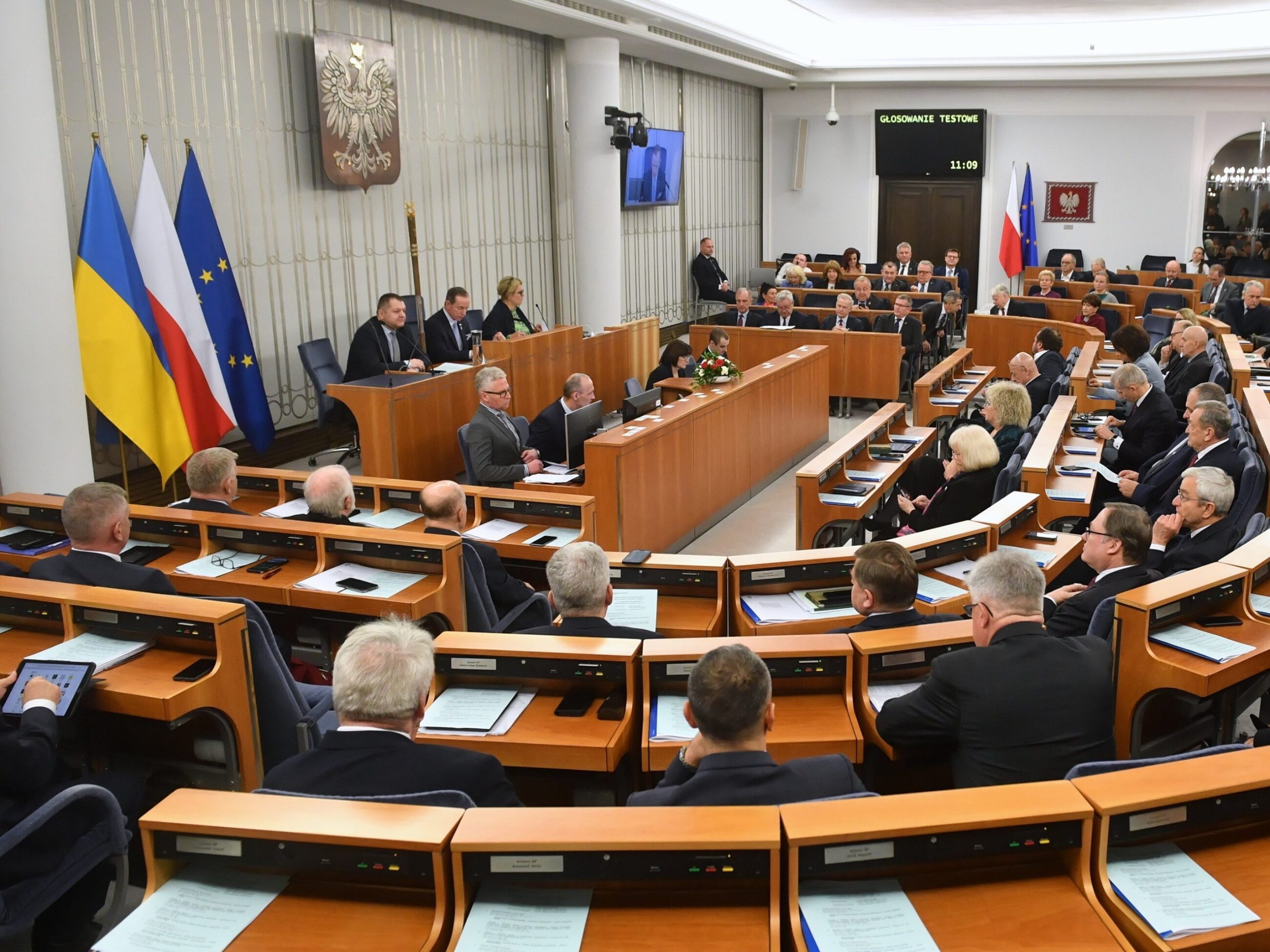 Senate office in trouble.  There is a new decision of the prosecutor