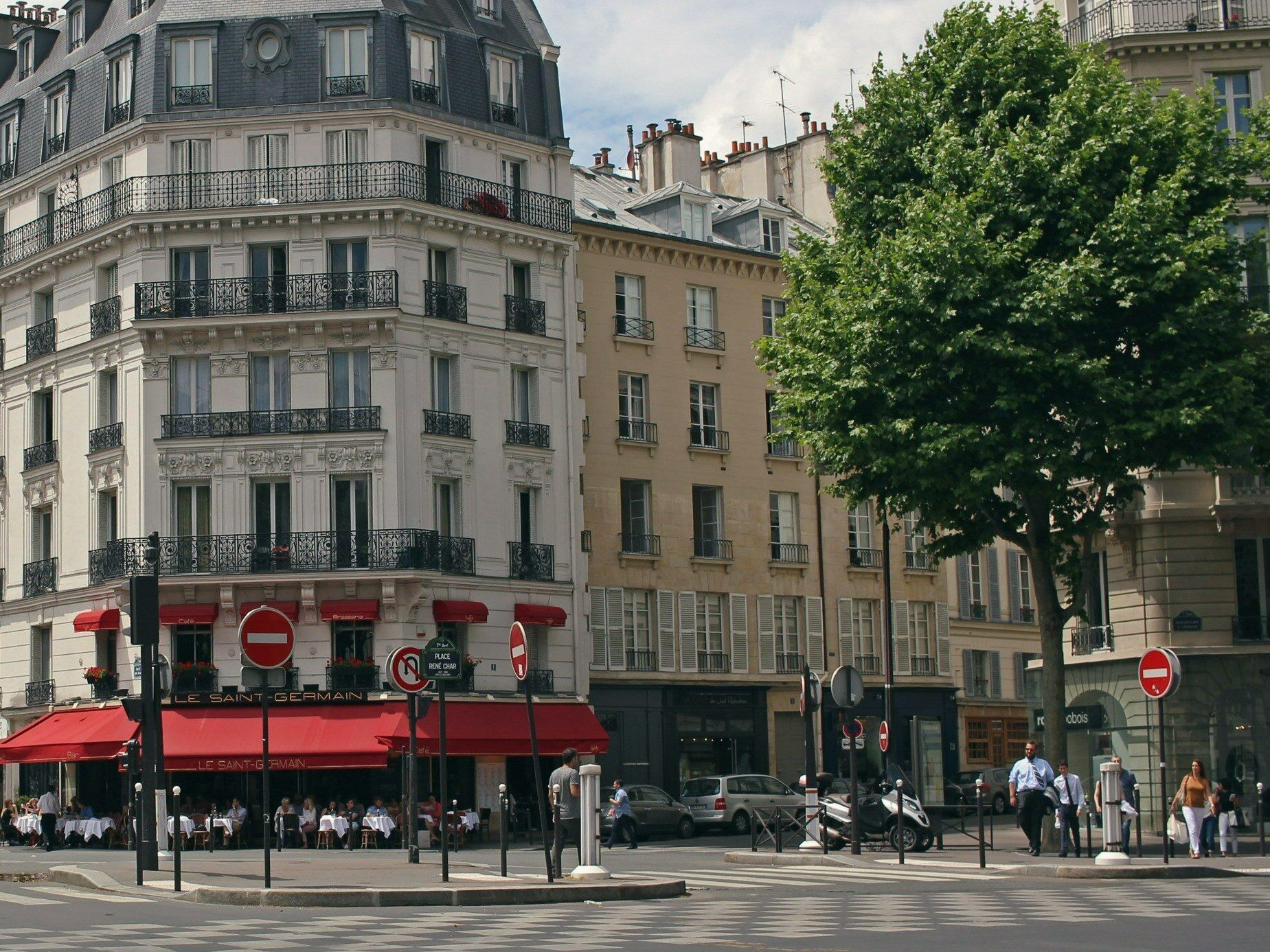 A new travel trend is reigning supreme on TikTok.  Tourists visit... French pharmacies