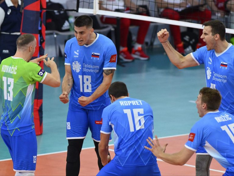 European Volleyball Championship: France – Slovenia.  What time and where can I watch the bronze medal match?