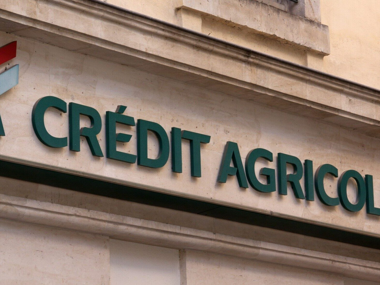 PLN 7 million fine for Credit Agricole.  The Ministry of Finance relies on the act on supporting terrorism