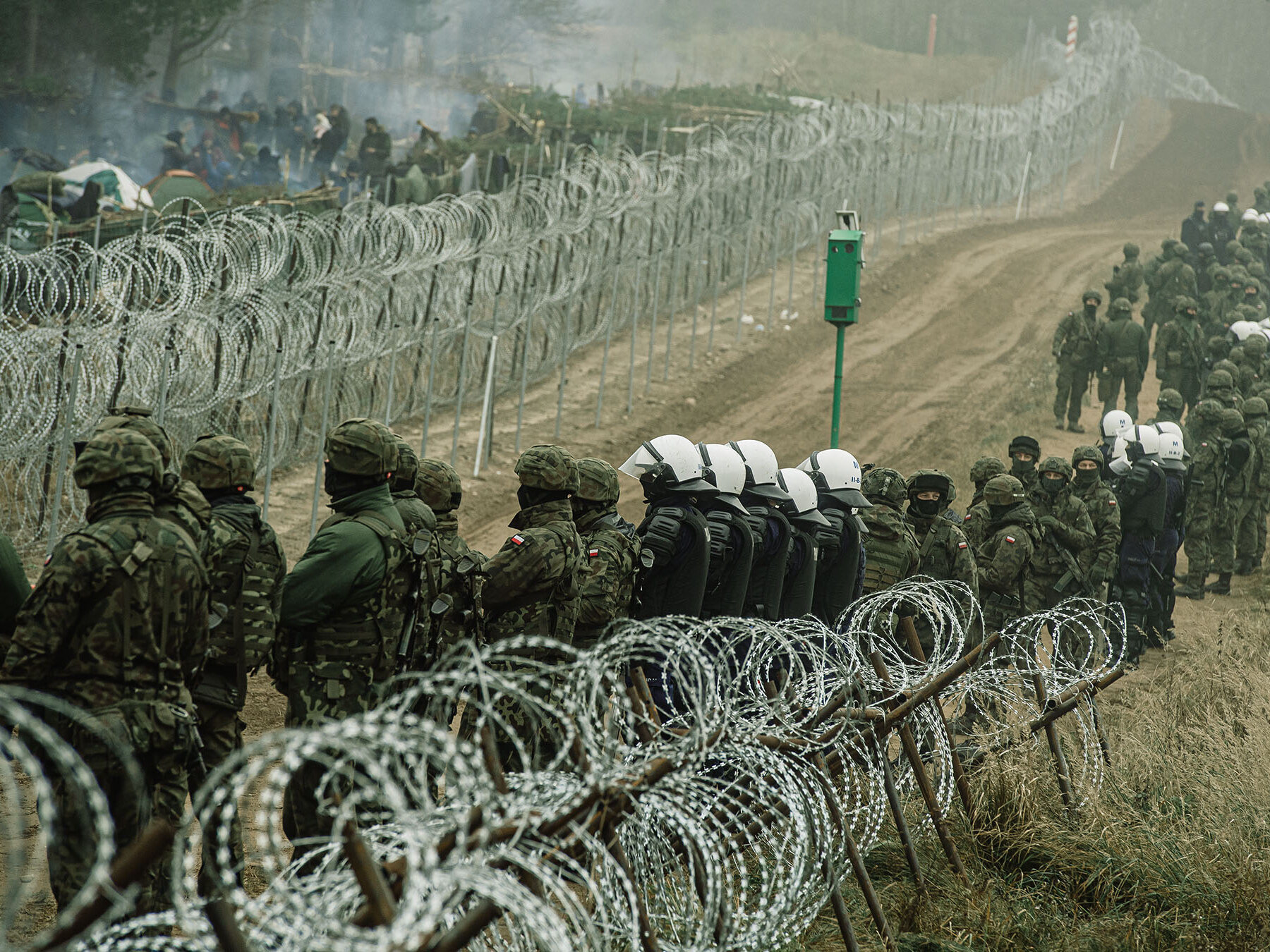 Polish-Belarusian border.  Scientists in "Science": The wall may cause more harm than good
