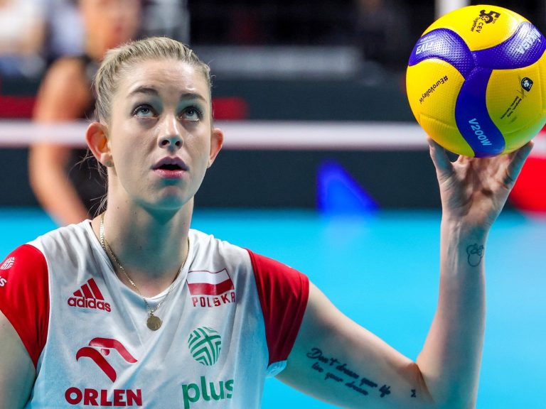 This is why the Polish women lost to the Turkish women.  The expert explained everything