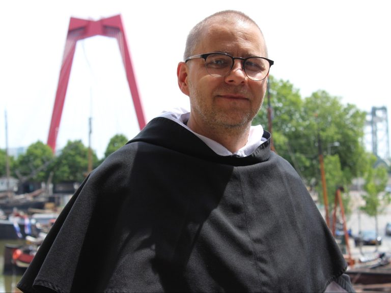 Father Paweł Gużyński for “Wprost”: Regardless of whether it is done by Tusk, Kaczyński, bishop or Rydzyk – we say NO to it