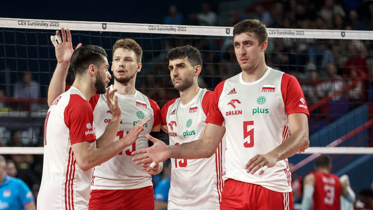 Polish volleyball players made history.  They haven't had a series like this before