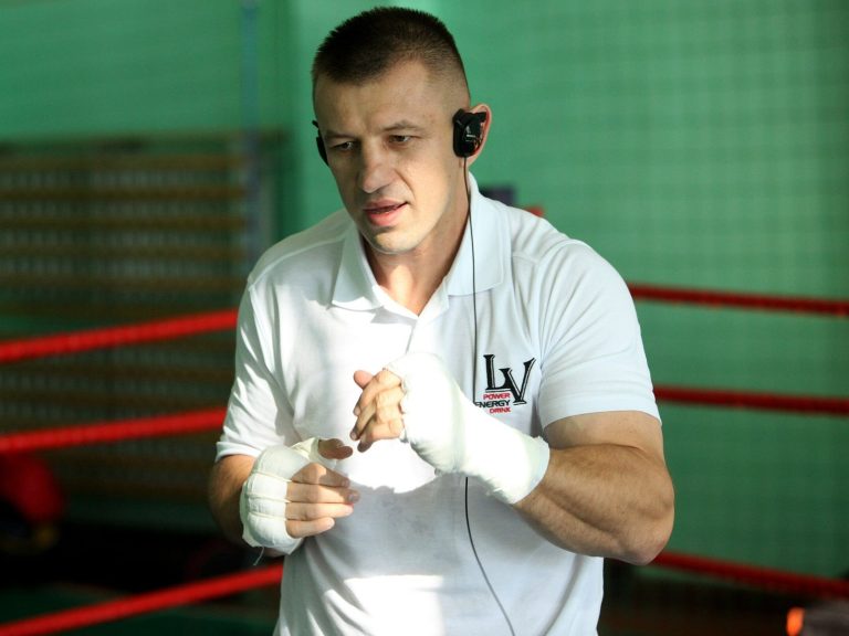 Tomasz Adamek returns to combat sports!  He signed a sensational contract
