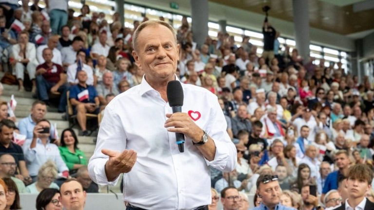 Tusk revealed the results of internal polls.  “The opportunity is at your fingertips”