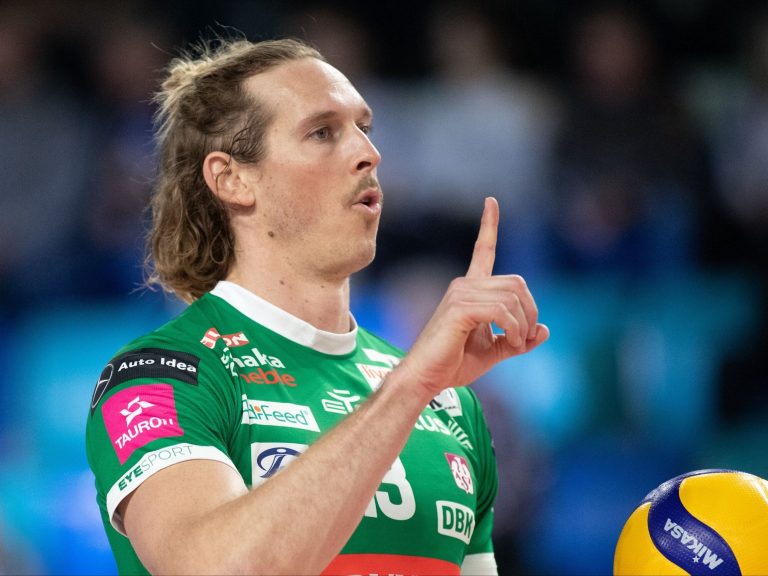 He was supposed to play in China, he will go to PlusLiga.  The loud return of the American star