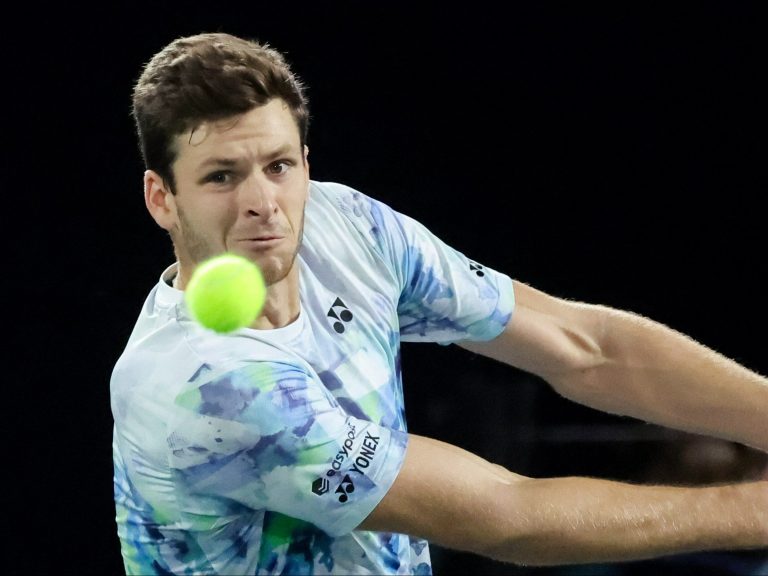 Hubert Hurkacz – Roberto Bautista Agut at ATP Paris.  What time and where to watch the match?