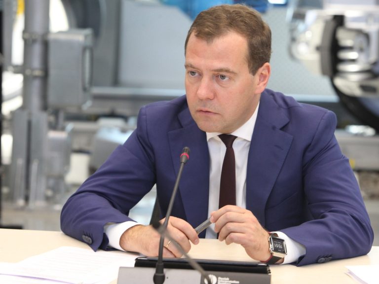Medvedev spreads propaganda about Europe: She castrated herself bloodily and without anesthesia