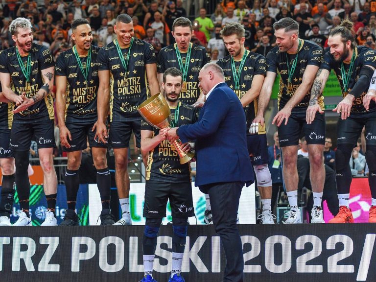 The best volleyball clubs in Poland can play at the National Stadium.  Surprising news