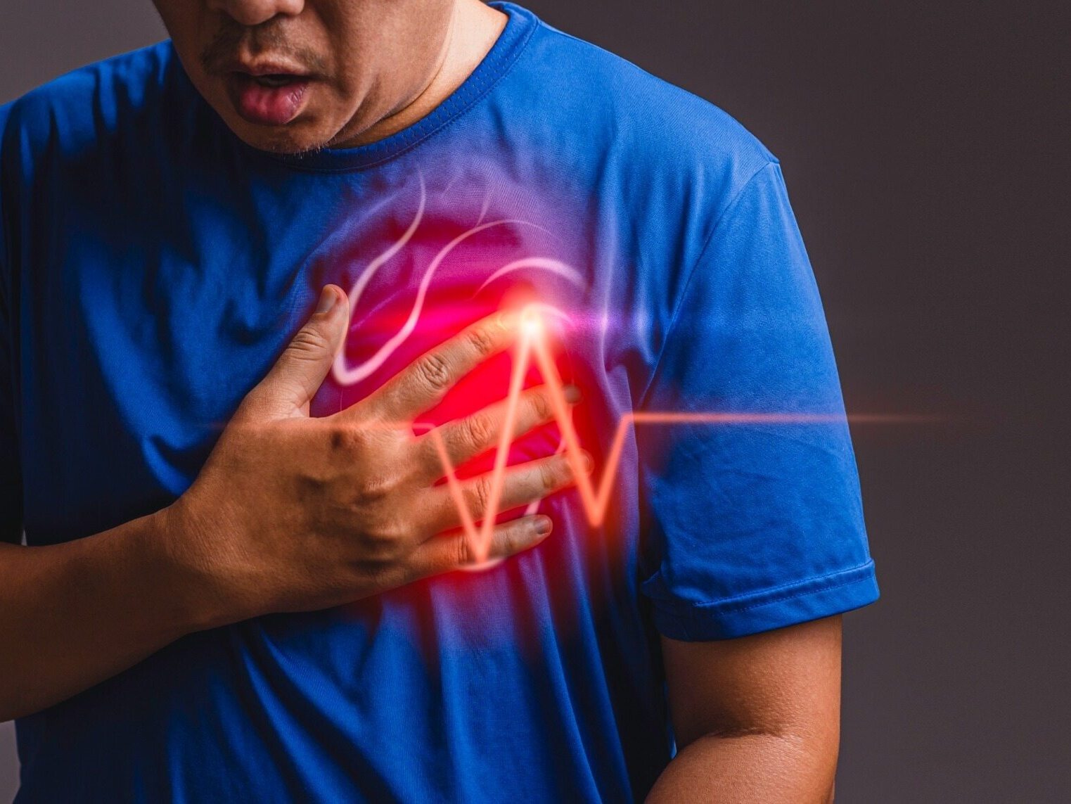 Every day in Poland, 90 people die from sudden cardiac arrest.  What are the symptoms?