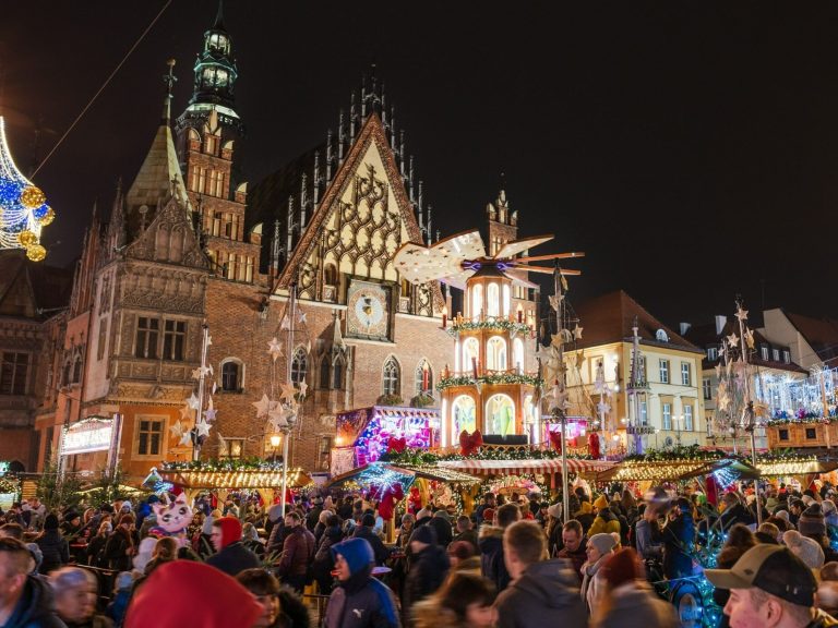 Fair in Wrocław.  The city responds to false information