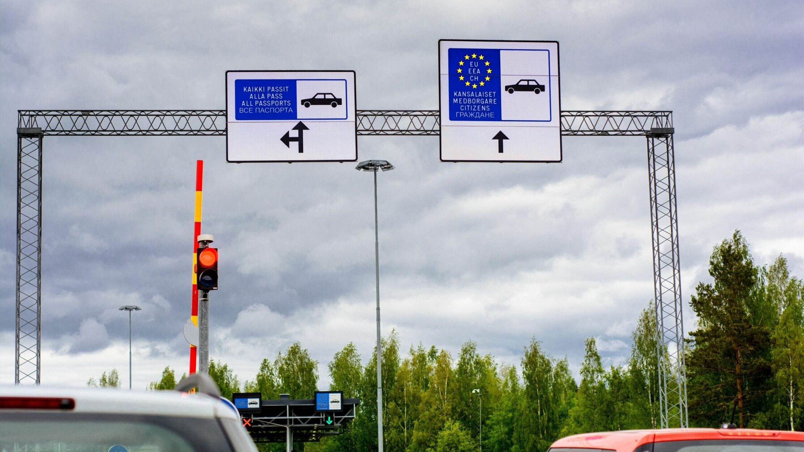 Finland opens its border crossings with Russia… and closes them again the next day
