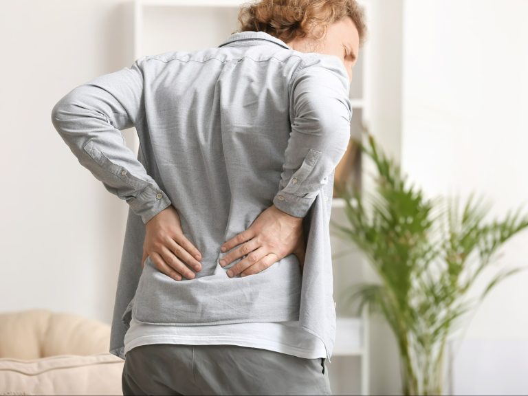 How to treat sciatica?  Learn the causes, symptoms and ways to prevent it