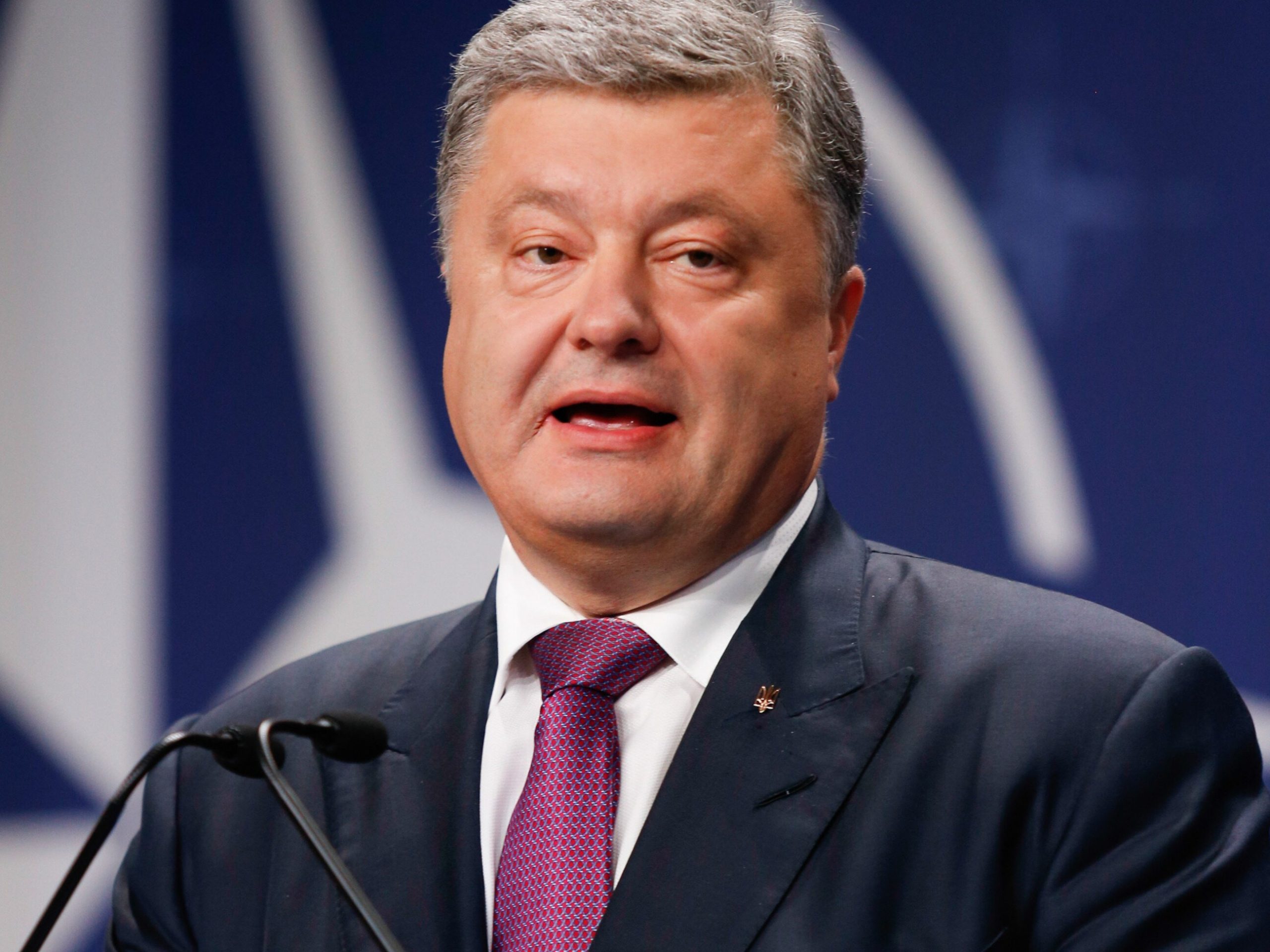 Poroshenko comments on media reports.  Did he want to meet Orbán?
