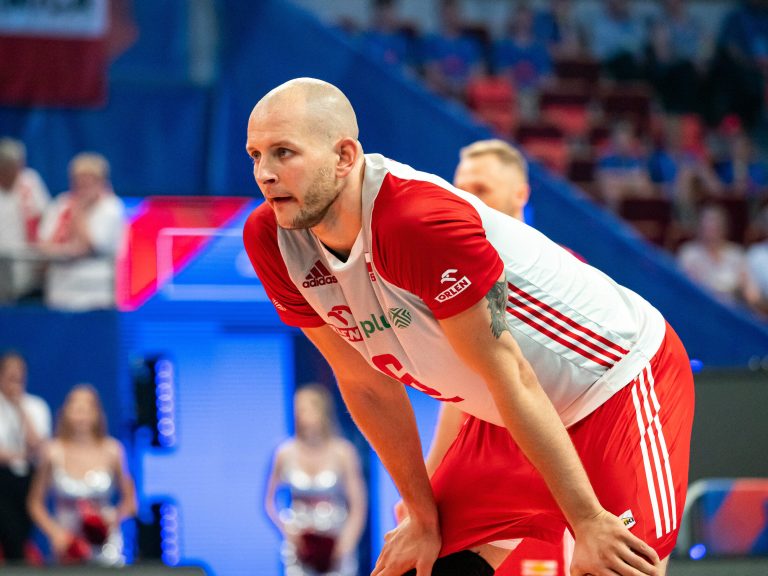 The mysterious disappearance of Bartosz Kurek during the match.  Is there anything to fear?