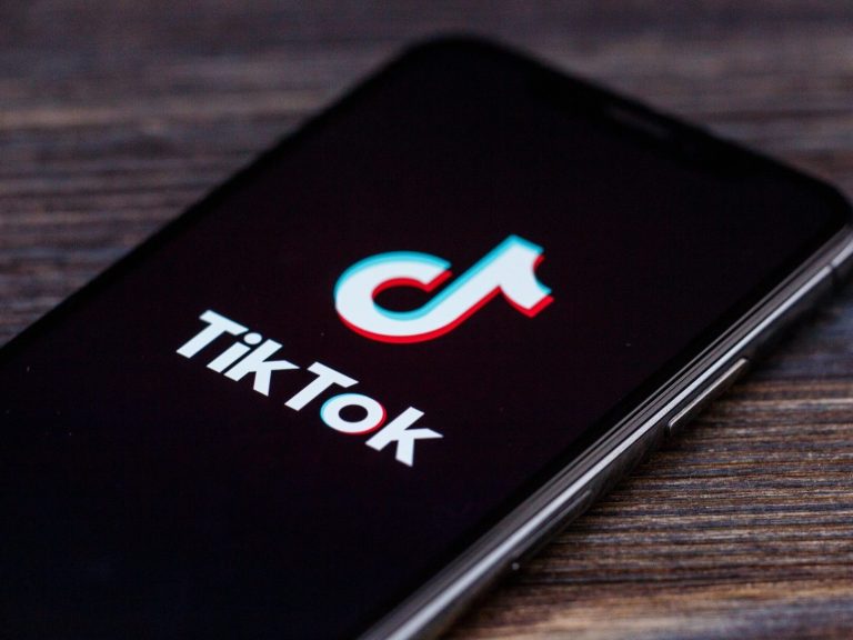 TikTok is slowly becoming the king of Polish social media.  Even Instagram is catching up
