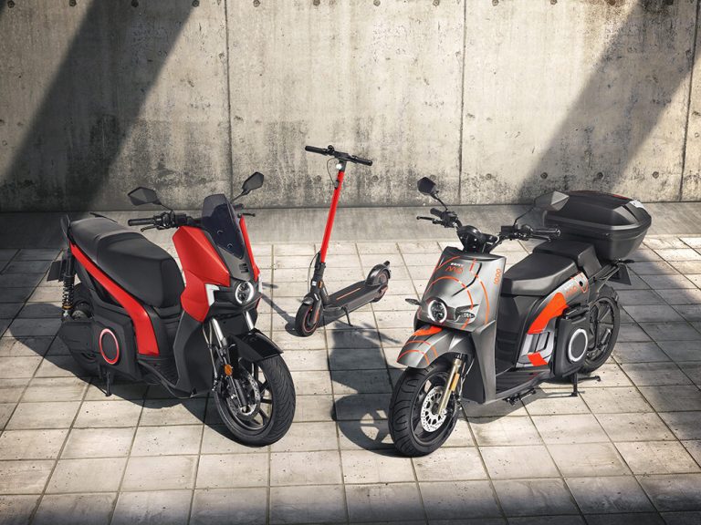 Seat creates a new brand.  Mó will produce ecological scooters and scooters