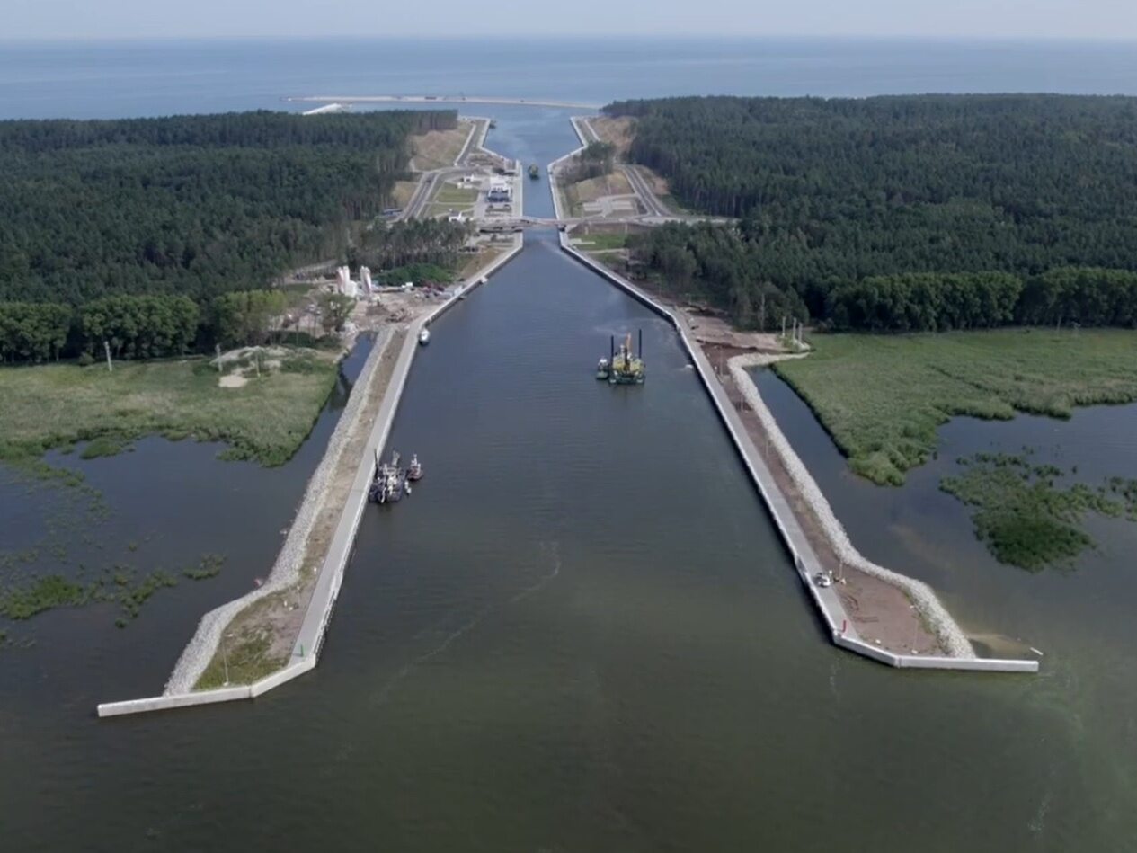 The government no longer wants shares in the port in Elbląg.  Will it be possible to determine the conditions for deepening the waterway?