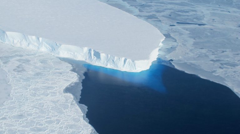 Disturbing data from the “glacier of doom”.  Scientists surprised by the temperature