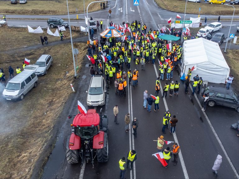 Protests near the border with Ukraine.  The spokesman of the Ukrainian Ministry of Foreign Affairs condemns the “aggressive attitude” of Polish farmers