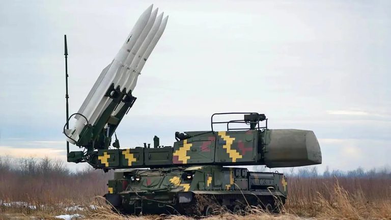 Ukraine is scaring Russia with new weapons.  Americans call it FrankenSAM