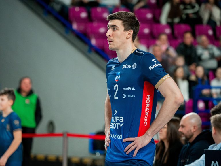 Łukasz Kaczmarek has serious problems.  The agent explained his absence
