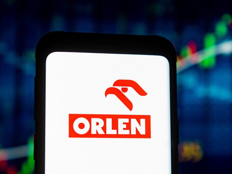 Merger of Lotos and Orlen.  AT LEAST 300 people to be interviewed