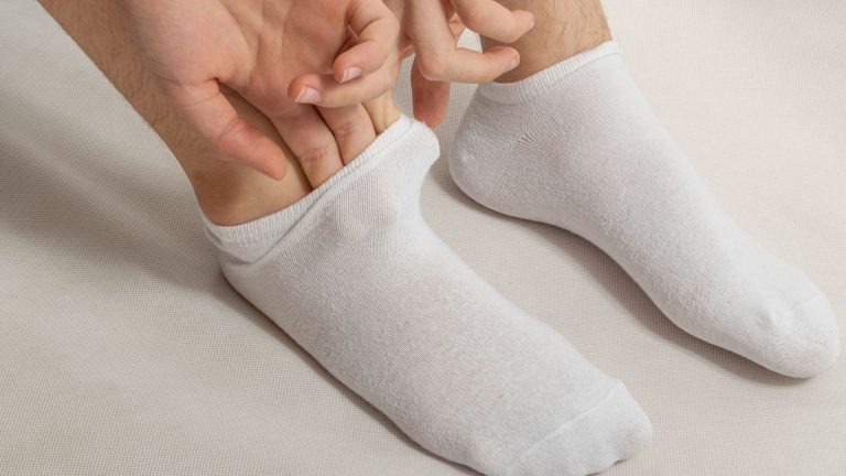  Get to know your heart condition better!  Do a simple "sock test"

