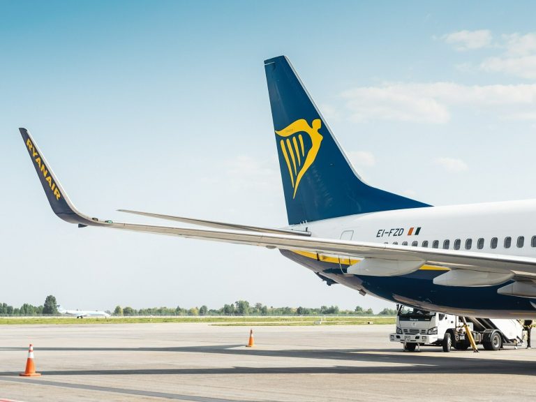 Who is not telling the truth: the head of Ryanair or the Polish ministry?